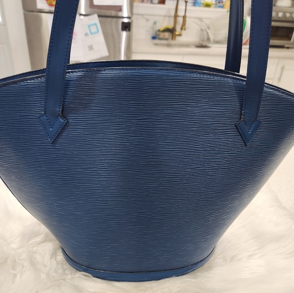 🔹️Louis Vuitton🔹️ Saint Jacques Epi PM w/ COA ✨️💙 - Picture 1 of 4